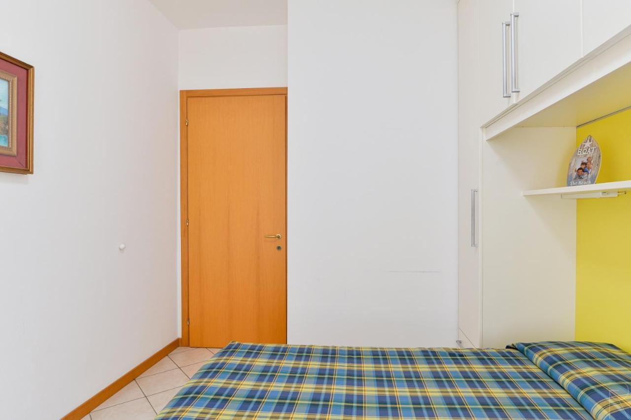 Maestrale Canova Apartments Caorle Exterior photo